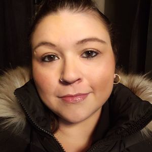 Meet your Posher, Melanie